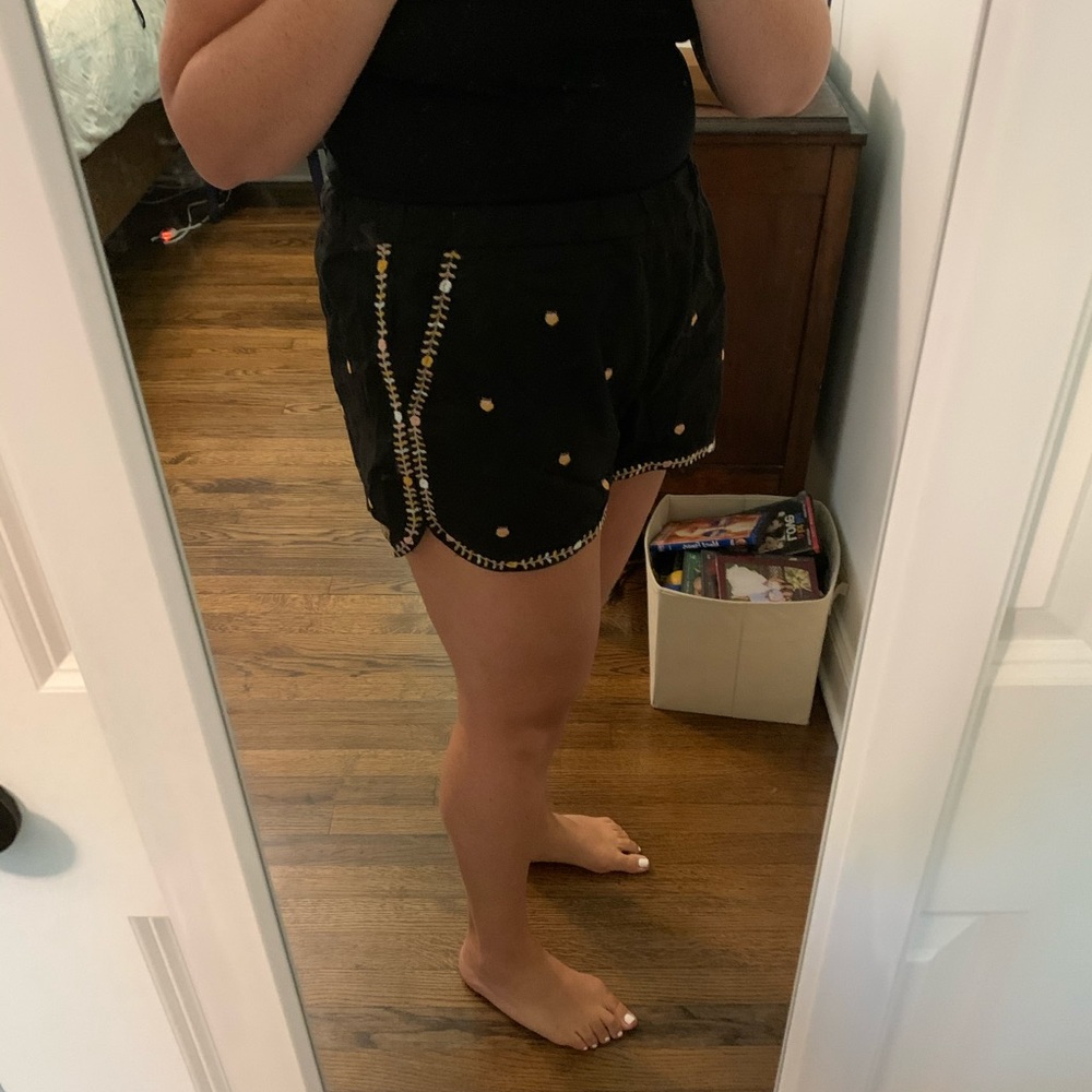 Madewell. Orrin embroidered shorts